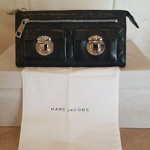 Marc jacobs wallet